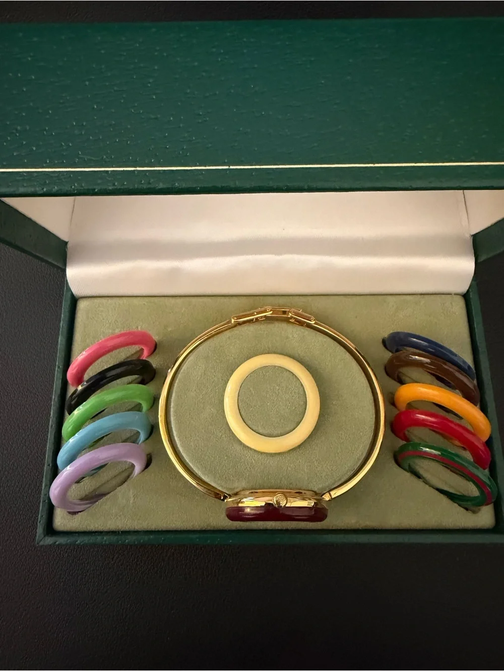 Gucci Women's Interchangeable Bangle Watch - Burgundy Bezel